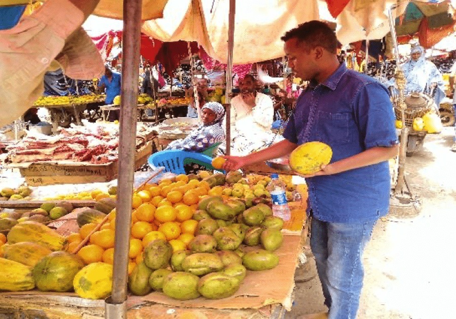 The-e-Shop-uses-local-vendors-and-produce